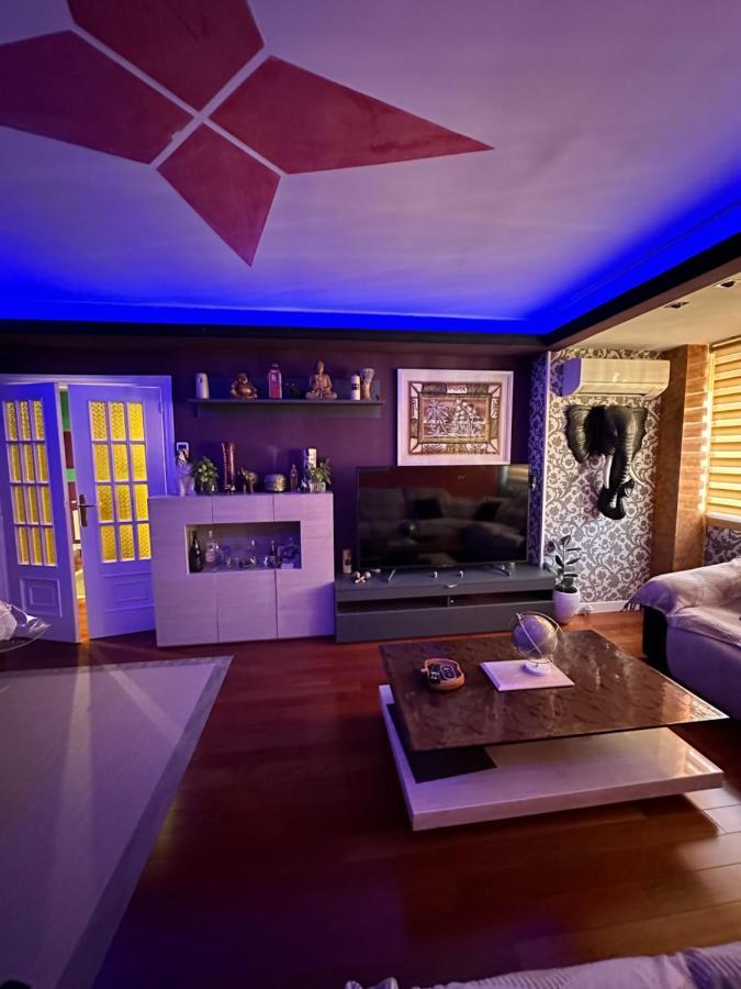 Ferienwohnung Madera De Olmo Madrid Exterior foto